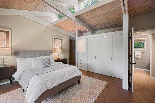 1875 Troy Lane N, Plymouth, MN 55447