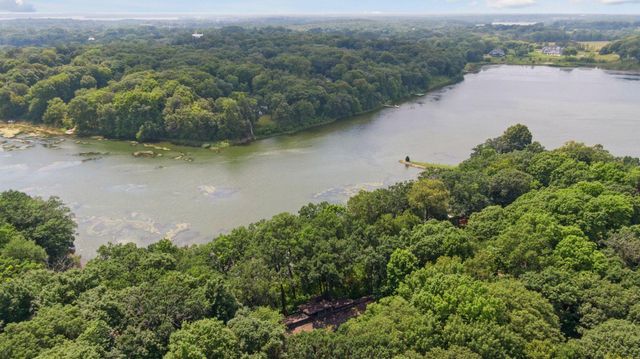 1875 Troy Lane N, Plymouth, MN 55447