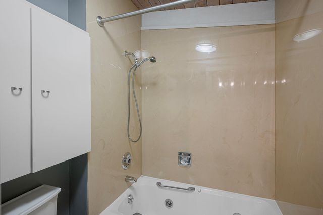 1875 Troy Lane N, Plymouth, MN 55447