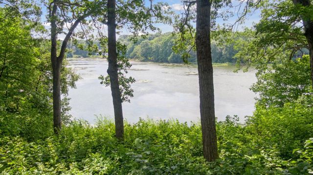 1875 Troy Lane N, Plymouth, MN 55447