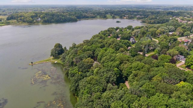 1875 Troy Lane N, Plymouth, MN 55447