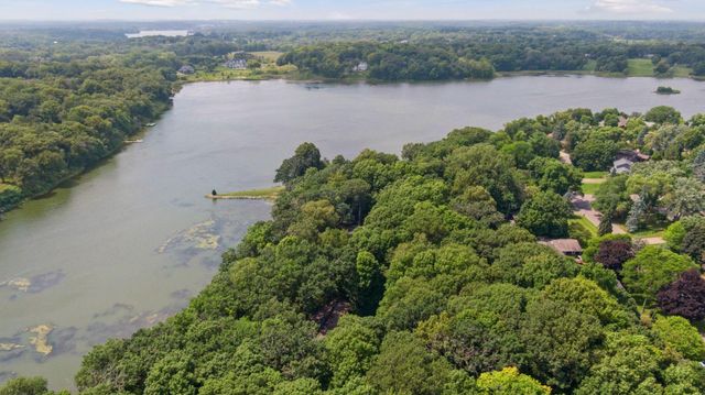 1875 Troy Lane N, Plymouth, MN 55447