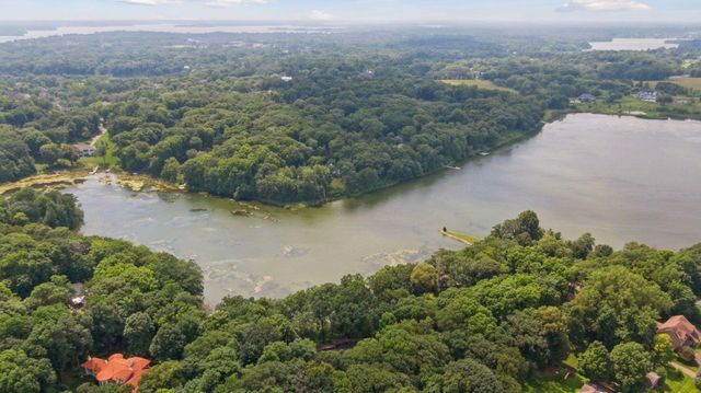 1875 Troy Lane N, Plymouth, MN 55447