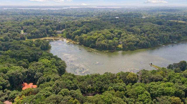 1875 Troy Lane N, Plymouth, MN 55447