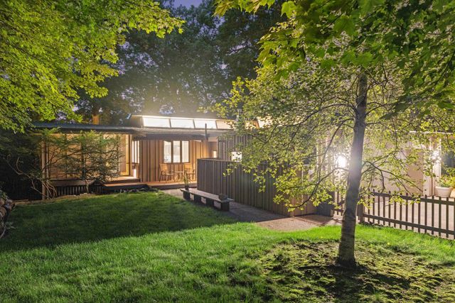 1875 Troy Lane N, Plymouth, MN 55447