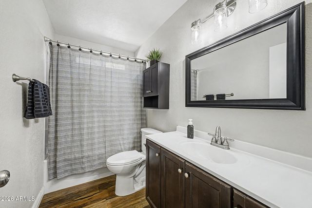 7521 W Willow Avenue, Peoria, AZ 85381