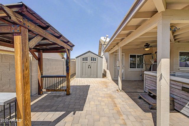 7521 W Willow Avenue, Peoria, AZ 85381