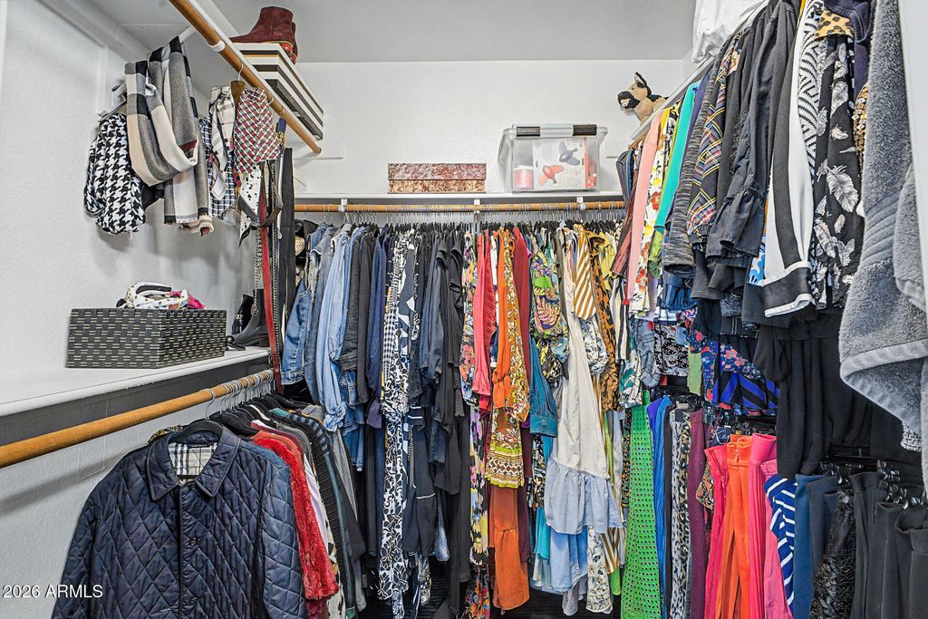 Image 19 of property listing at 7521 W Willow Avenue, Peoria, AZ 85381