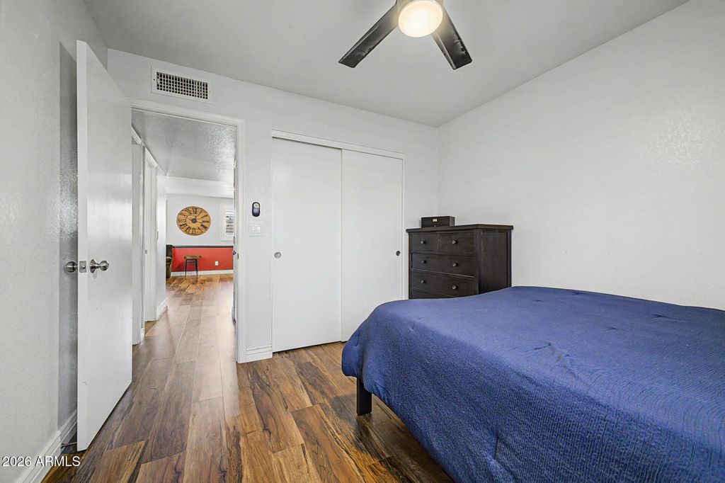 Image 21 of property listing at 7521 W Willow Avenue, Peoria, AZ 85381