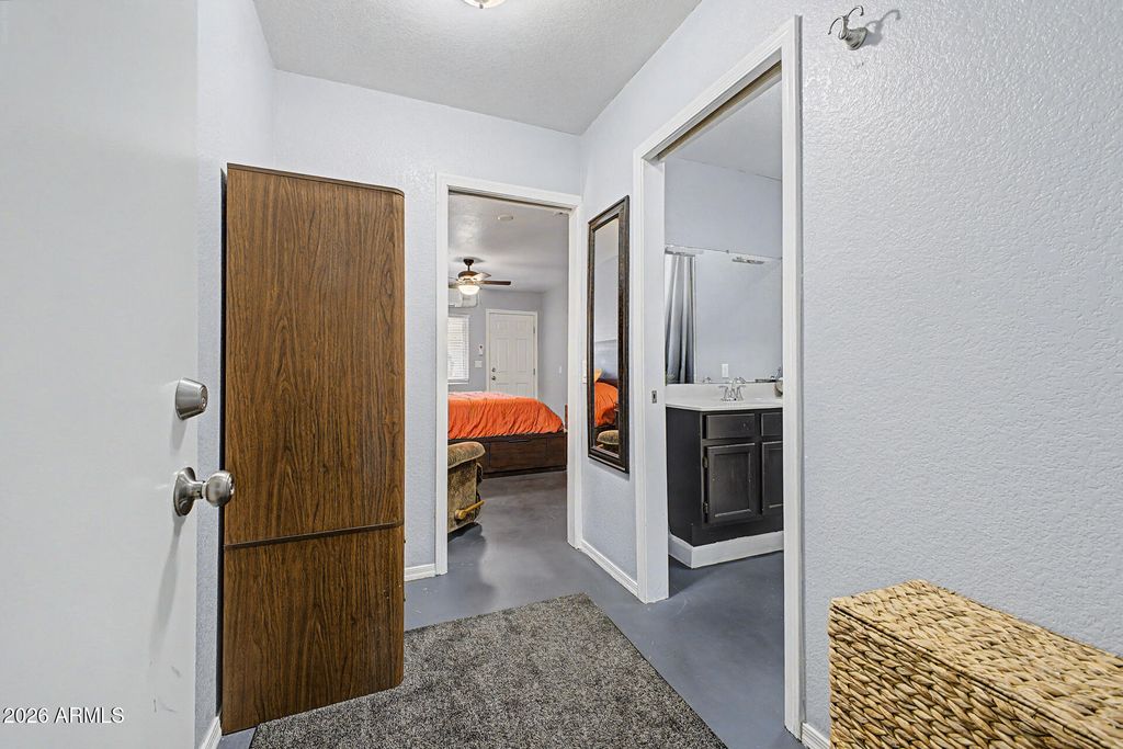 Image 25 of property listing at 7521 W Willow Avenue, Peoria, AZ 85381