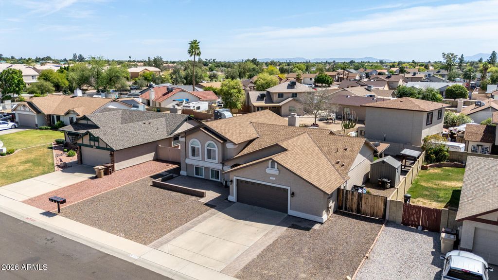 Image 40 of property listing at 7521 W Willow Avenue, Peoria, AZ 85381