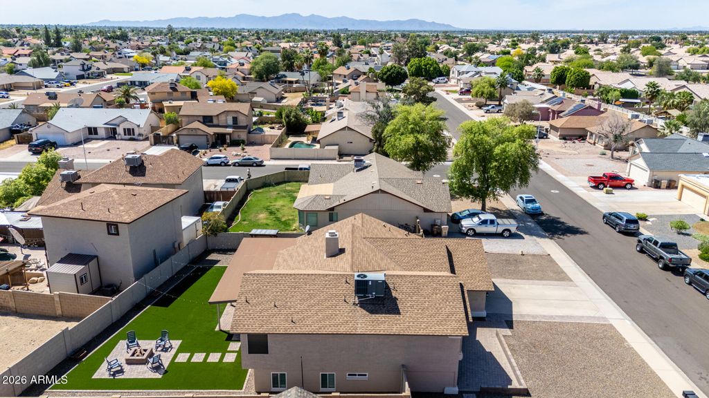 Image 43 of property listing at 7521 W Willow Avenue, Peoria, AZ 85381