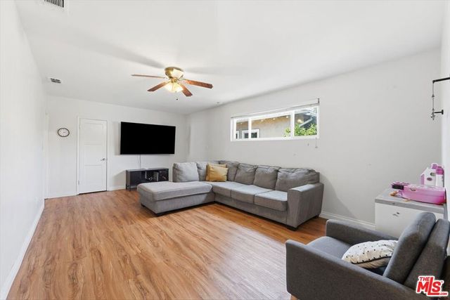 4254 Gaviota Avenue, Long Beach, CA 90807