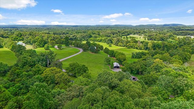 5904 Candies Creek Ridge Road, NW, Charleston, TN 37310