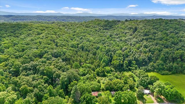 5904 Candies Creek Ridge Road, NW, Charleston, TN 37310
