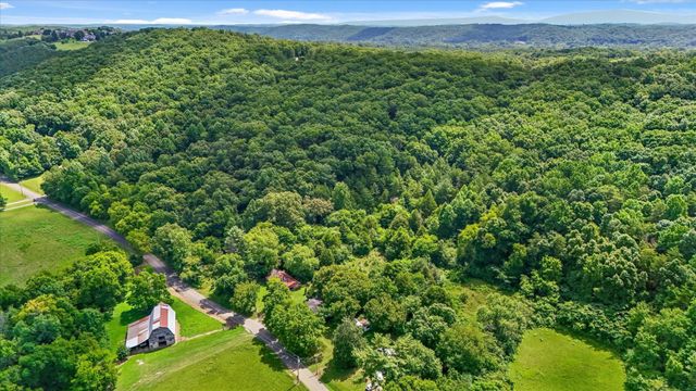 5904 Candies Creek Ridge Road, NW, Charleston, TN 37310