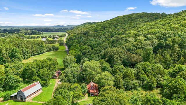 5904 Candies Creek Ridge Road, NW, Charleston, TN 37310