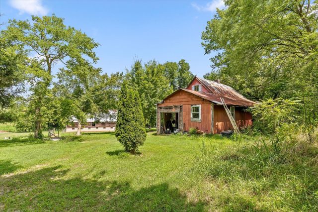 5904 Candies Creek Ridge Road, NW, Charleston, TN 37310