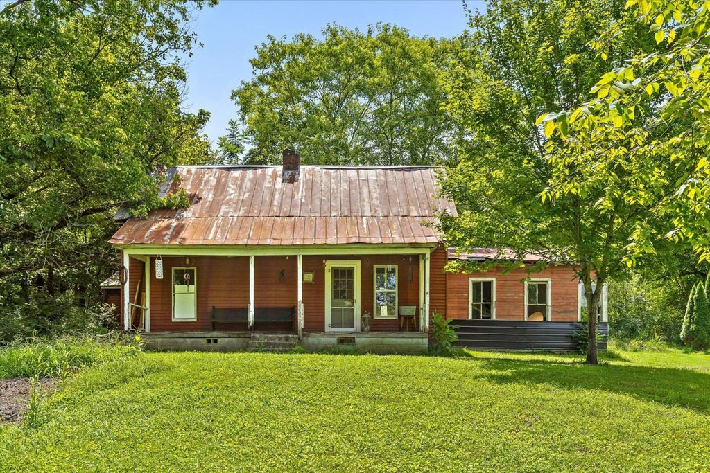 5904 Candies Creek Ridge Road, NW, Charleston, TN 37310