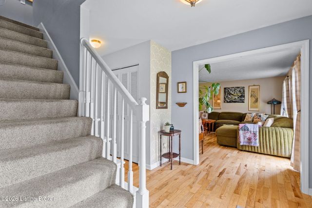 4311 Accomack Dr, Louisville, KY 40241
