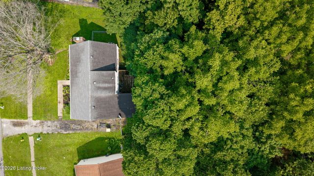 4311 Accomack Dr, Louisville, KY 40241