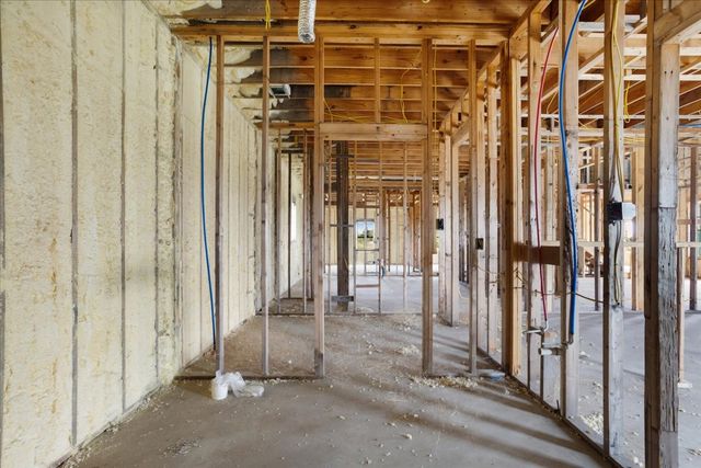 2463 County Road, Savoy, TX 75479