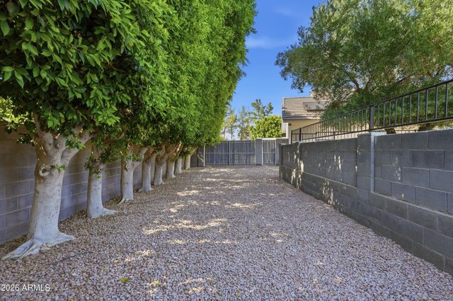 2251 N 32ND Street 7, Mesa, AZ 85213