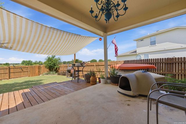 2214 LAKELINE DR, New Braunfels, TX 78130