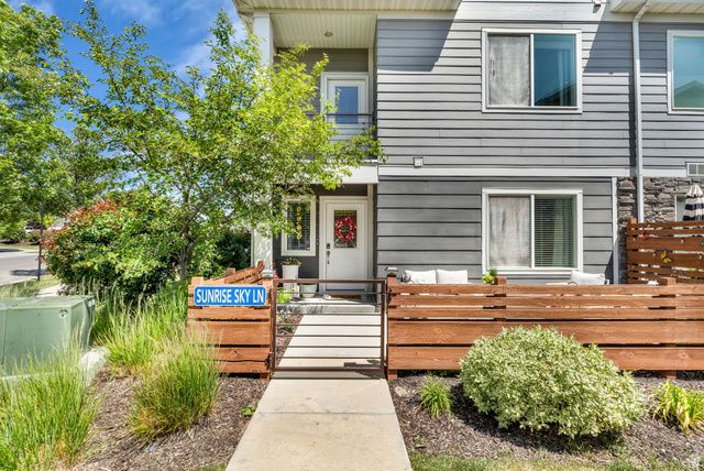 3693 W SUNRISE SKY LN, South Jordan, UT 84009