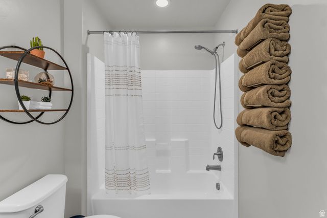 3693 W SUNRISE SKY LN, South Jordan, UT 84009