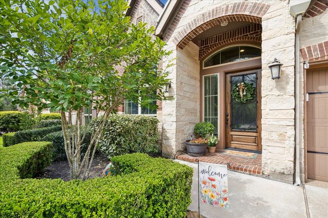 116 Wade Pointe Drive, Montgomery, TX 77316