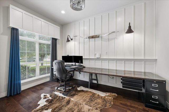 116 Wade Pointe Drive, Montgomery, TX 77316