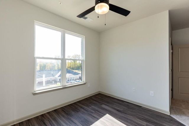 2216 Gathering Square Court, Fuquay Varina, NC 27526