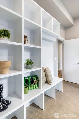 10035 NE 196th. Place, Bothell, WA 98011