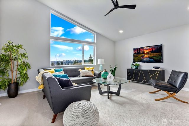 10035 NE 196th. Place, Bothell, WA 98011