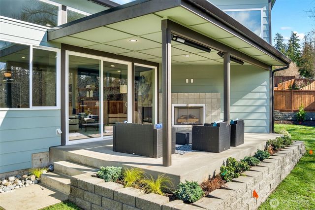 10035 NE 196th. Place, Bothell, WA 98011