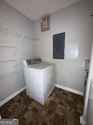 2203 Par Three Way, Lithonia, GA 30038