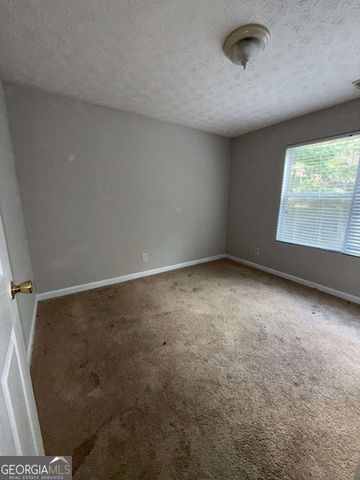 2203 Par Three Way, Lithonia, GA 30038