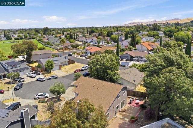 15 Plumas Ct, Bay Point, CA 94565