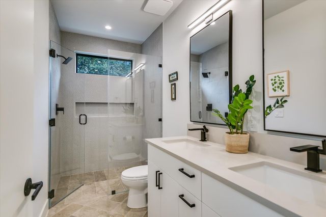 403 Ridgewood, Austin, TX 78746