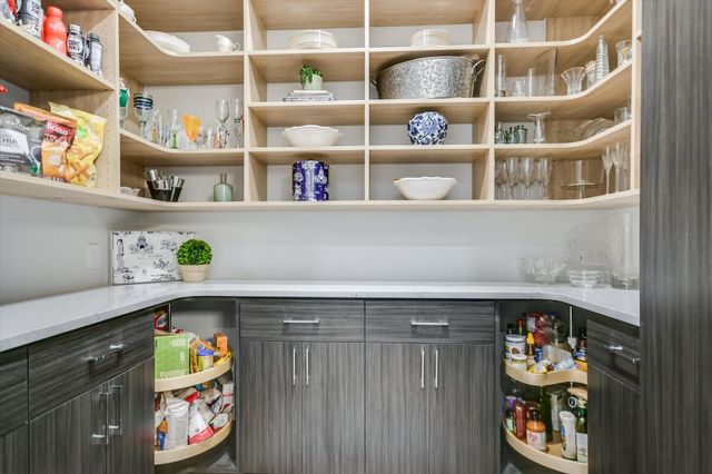 403 Ridgewood, Austin, TX 78746