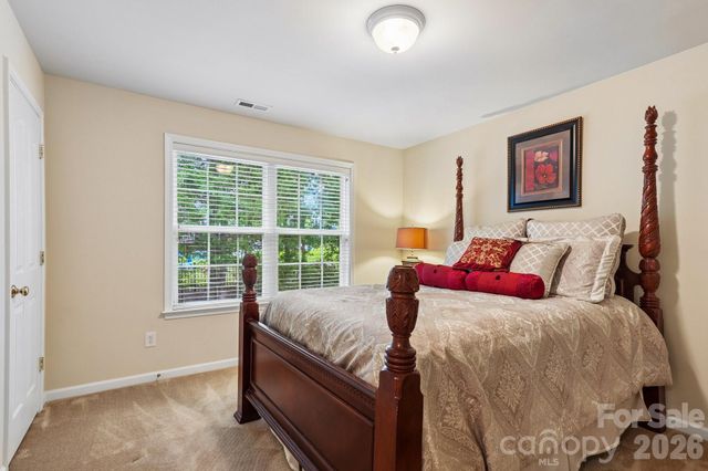 7809 Pinecroft Court, Harrisburg, NC 28075