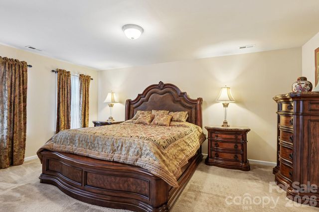 7809 Pinecroft Court, Harrisburg, NC 28075