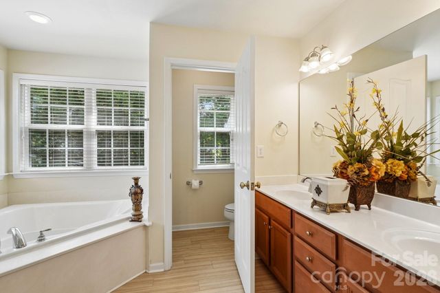 7809 Pinecroft Court, Harrisburg, NC 28075
