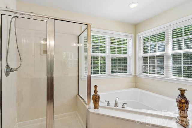 7809 Pinecroft Court, Harrisburg, NC 28075