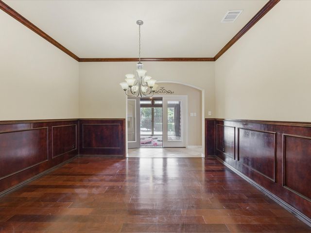 11029 Owl Creek Drive, Fort Worth, TX 76179