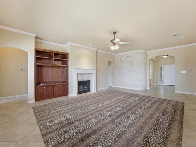 11029 Owl Creek Drive, Fort Worth, TX 76179