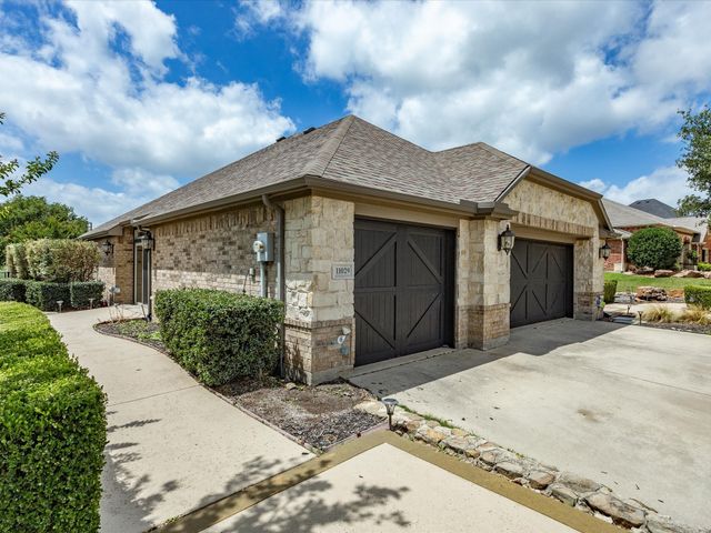 11029 Owl Creek Drive, Fort Worth, TX 76179