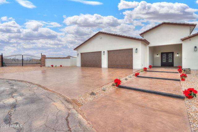 6786 W PALOMINO Way, Coolidge, AZ 85128