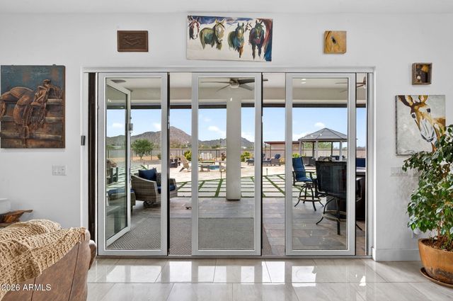 6786 W PALOMINO Way, Coolidge, AZ 85128